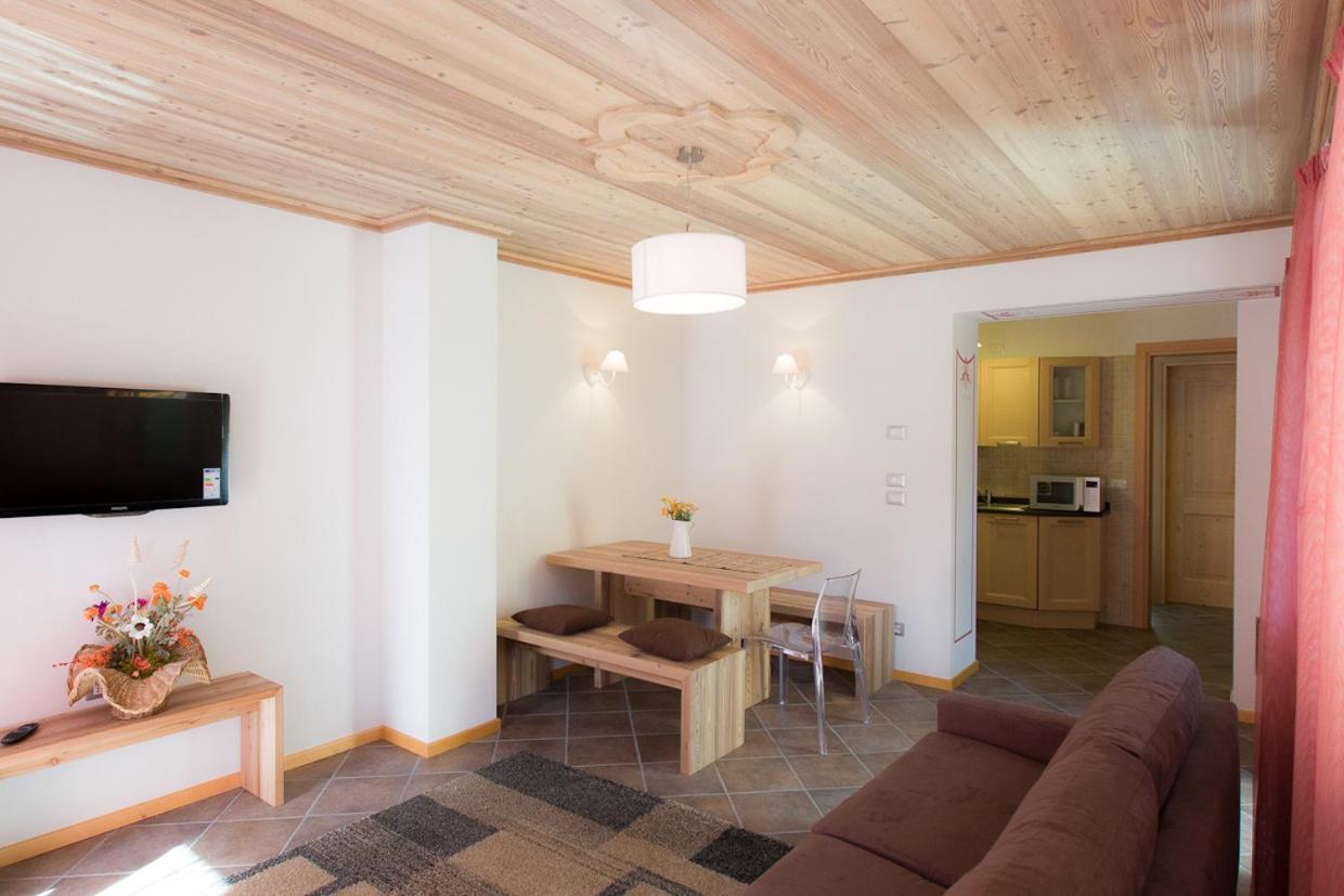 Villa Edelweiss Алеге Екстериор снимка